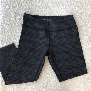 Beyond Yoga Crop Leggings